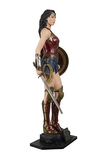 Portfolio - Life-Size Figures - Justice League – Wonder Woman ...