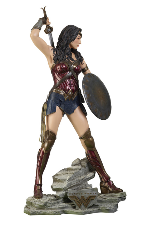 Portfolio - Großfiguren - Wonder Woman - Mucklefiguren